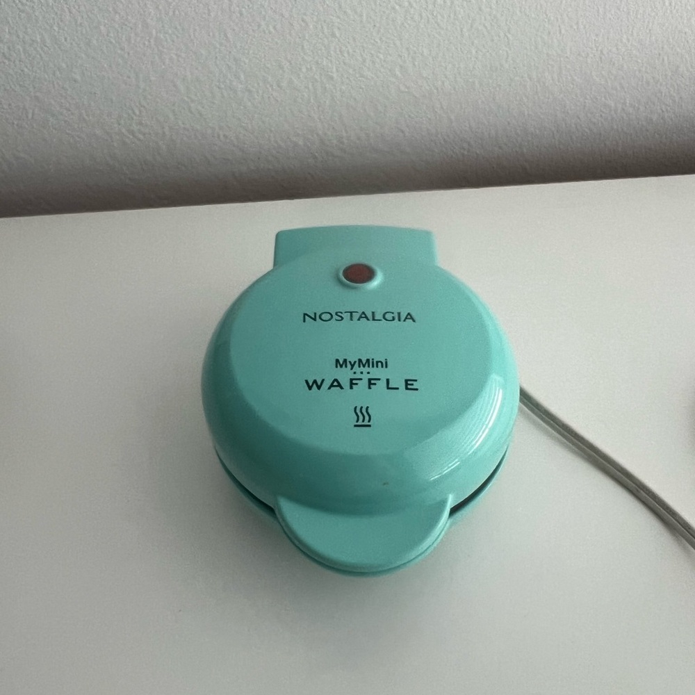 Nostalgia MyMini Waffle Maker - Aqua Turquoise